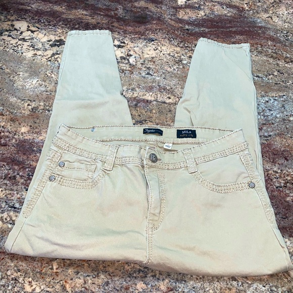 Supplies by Union Bay Size 16 Tan Mila Crop Pants with Decorative Metal Accents - Picture 1 of 13